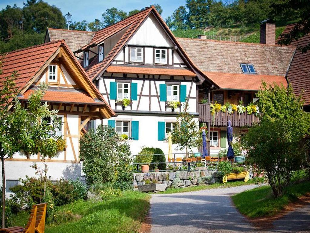 Weingut Alfred Huber Apartamento Durbach Exterior foto